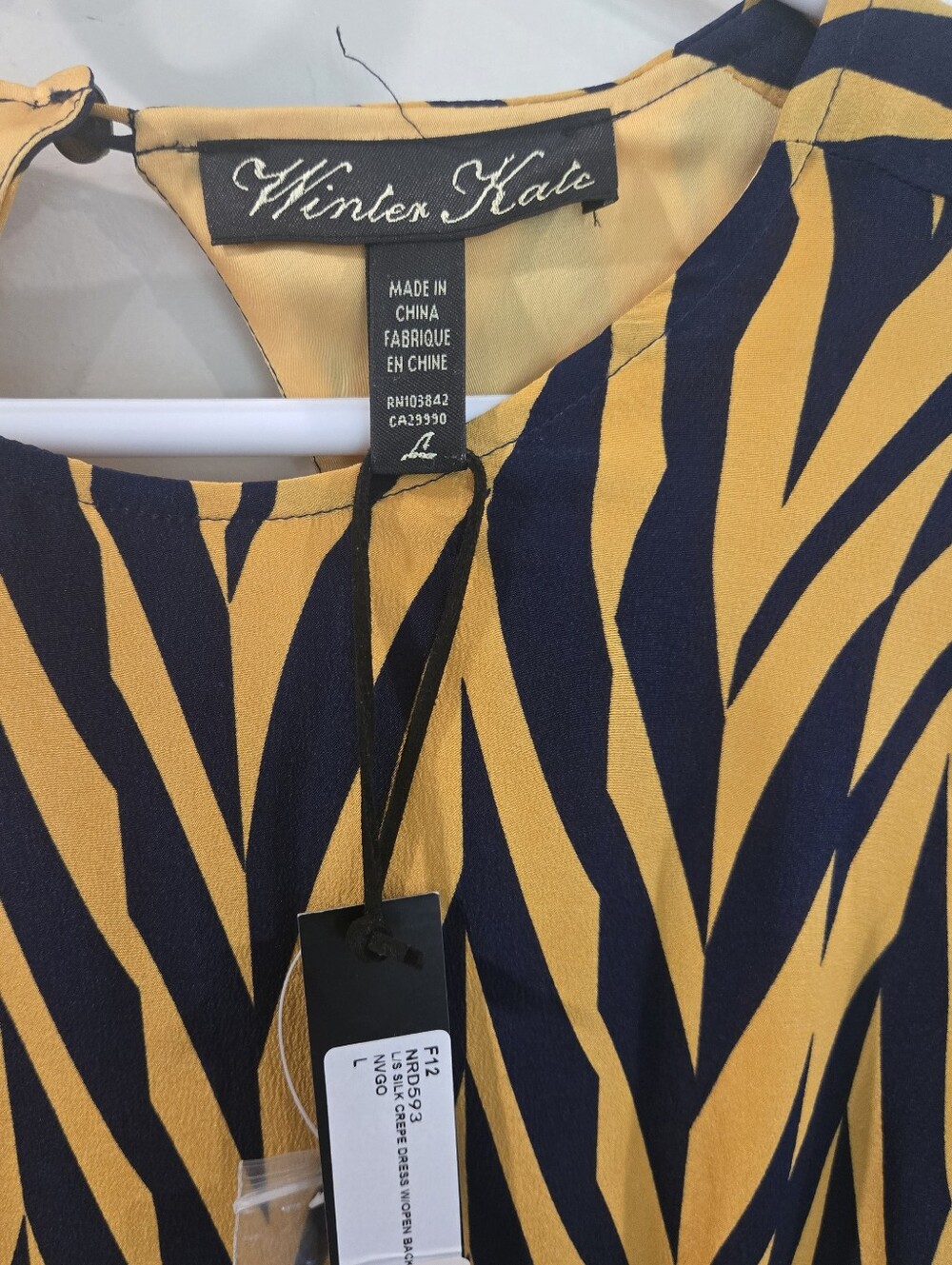 Winter Kate Yellow and Navy Chevron Backless Long-Sleeve Dress *New With Tags* - Picture 5 of 8